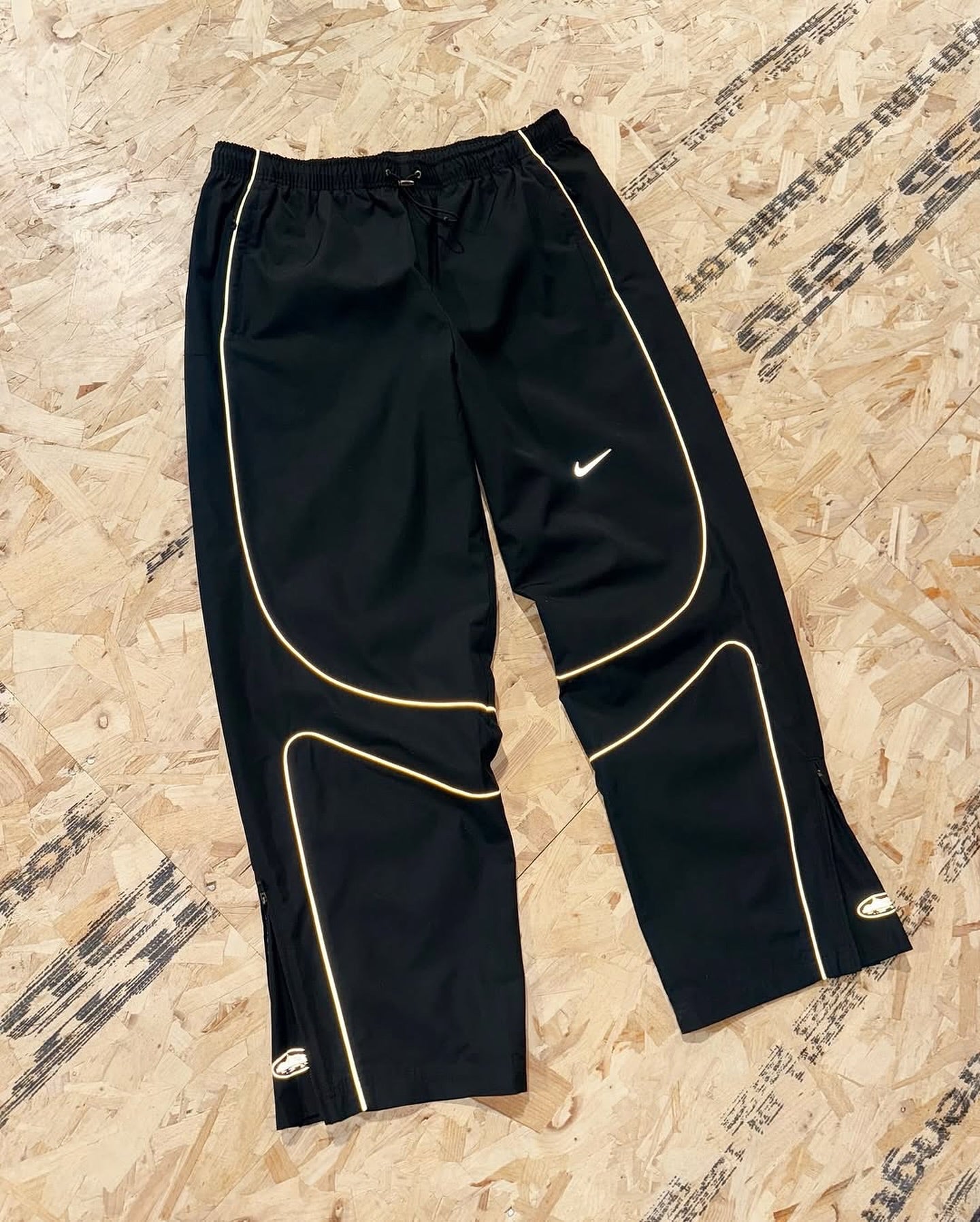 Ensemble Corteiz x Nike